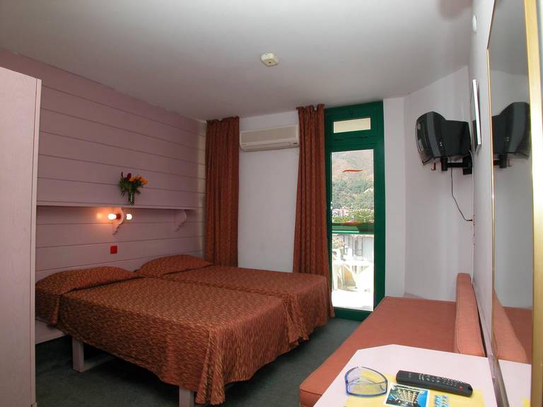 Siesta Hotel
