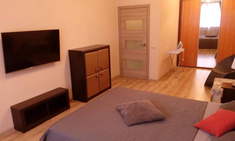 Apartment on Oktyabrskiy bulvar 5