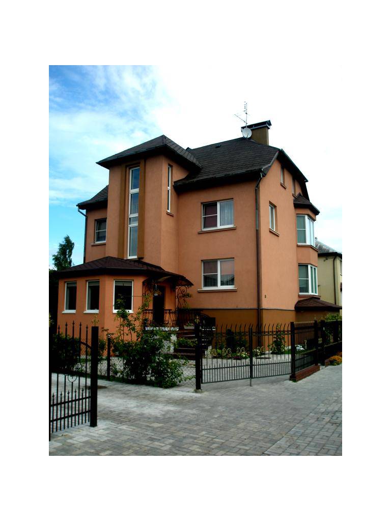 Klavdia Guesthouse