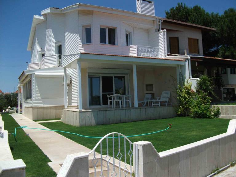 Turkey cesme House