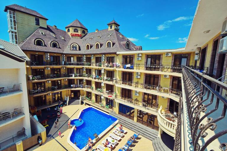 Castro Hotel