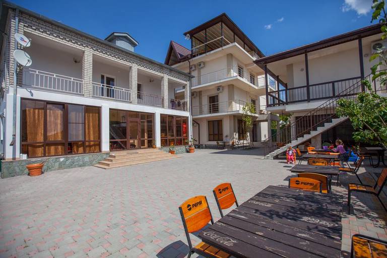 Vinograd Guest House