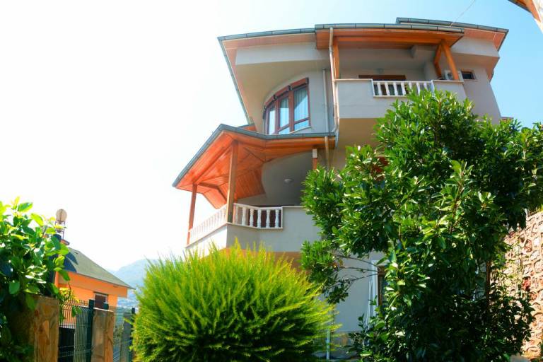 Bektas Villa 2