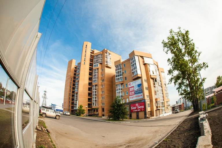 Apartment On Baykalskaya 244/5