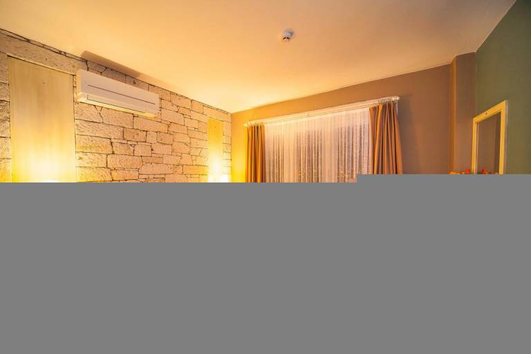 Ionic Hotel