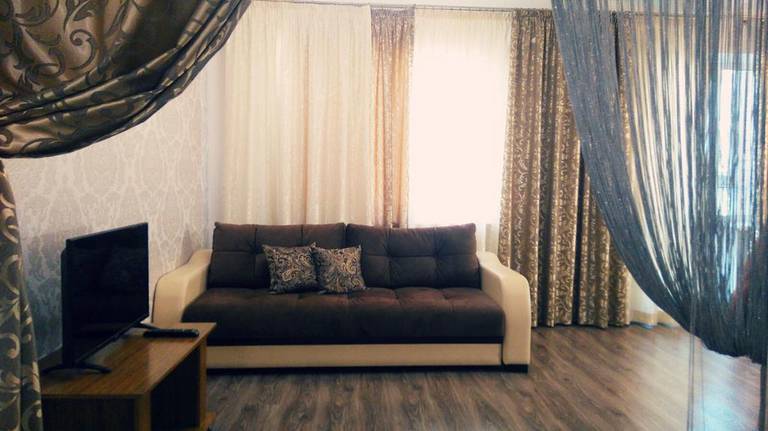 Lux Apartment on Libnehta