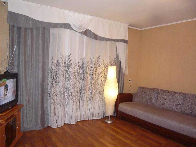Apartment on Kommunist prospect 56