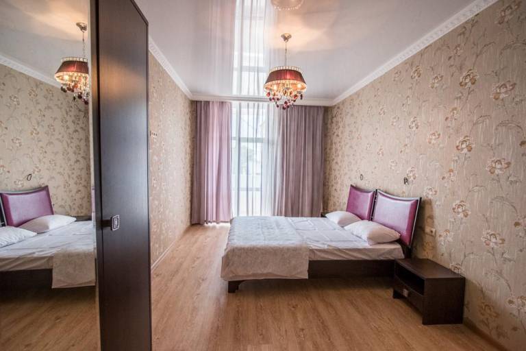 Apartment on Kirova 120 kv 5