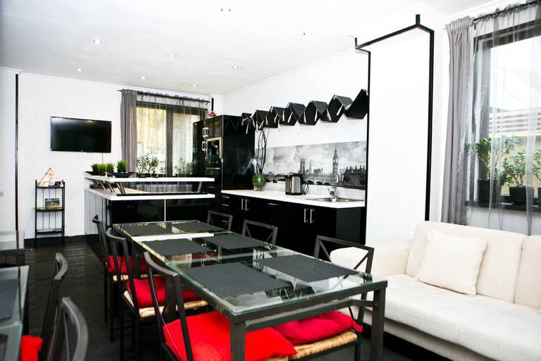 Guest House on Beryozovaya 72