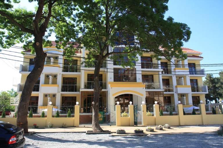 Iva Guest House
