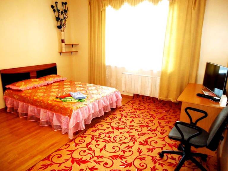 Apartment on Krasnoarmeyskaya st.