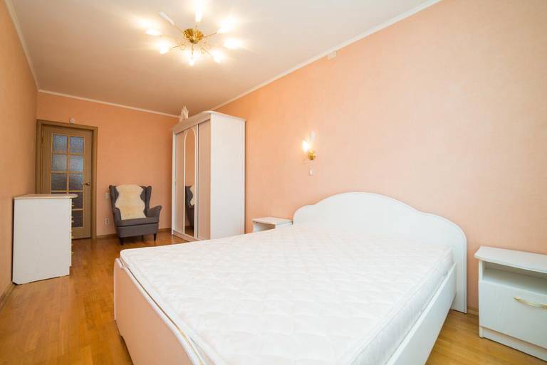 Apartment on Kuznecova 15