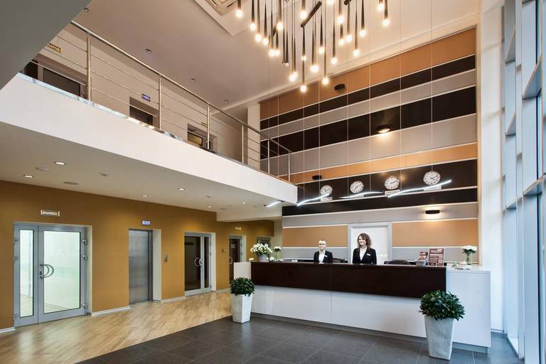 Hotel Megapolis