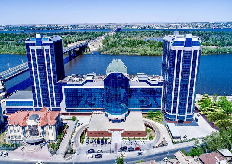 Marins Grand Hotel Астрахань