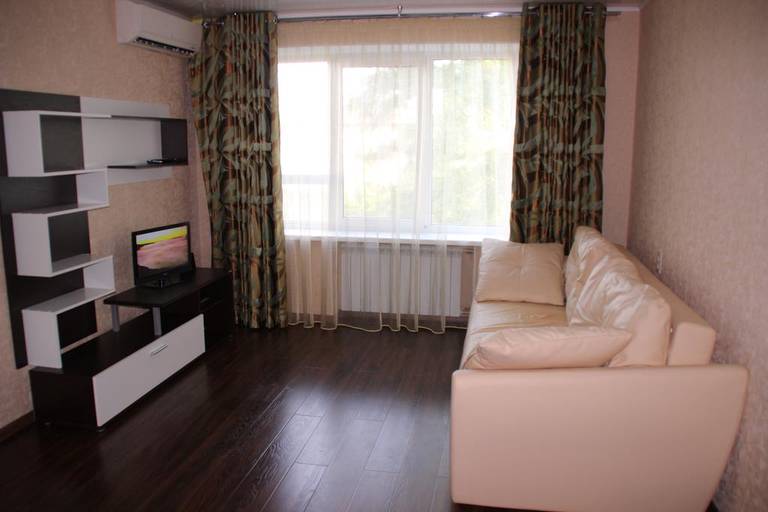Kvart-Inn at Lyahova 7