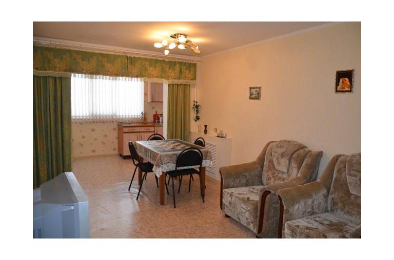 Apartments Savushkina 46