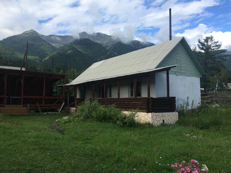 Guest house on Traktovaya 17