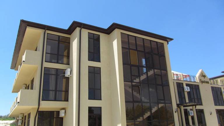 Bely Pesok Plyazhny Hotel