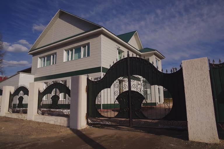 Aldan Guest House