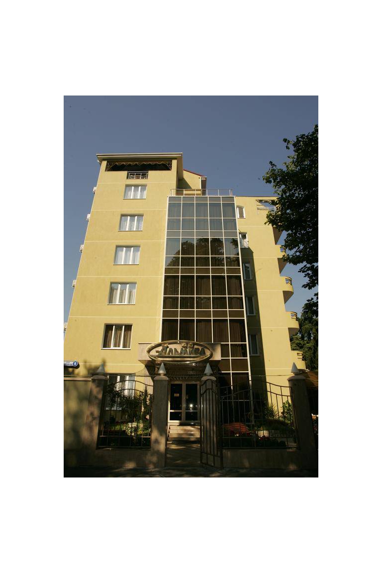 Almira Hotel