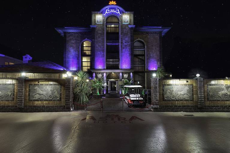 Astra Hotel, Адлер