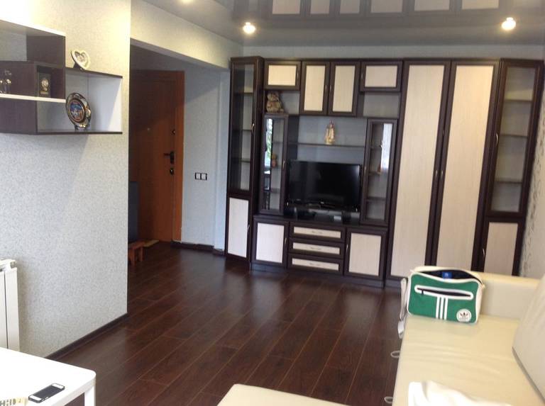 Ninas Apartment on Lenina