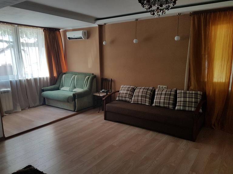 Apartment on Ulyanova ulitsa 118