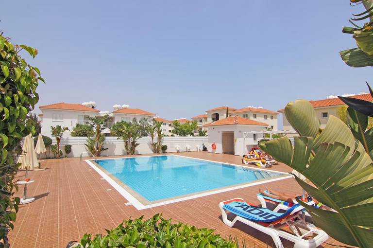 Kapparis View Apartment