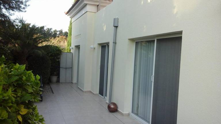 Hesperides Gardens Apartment