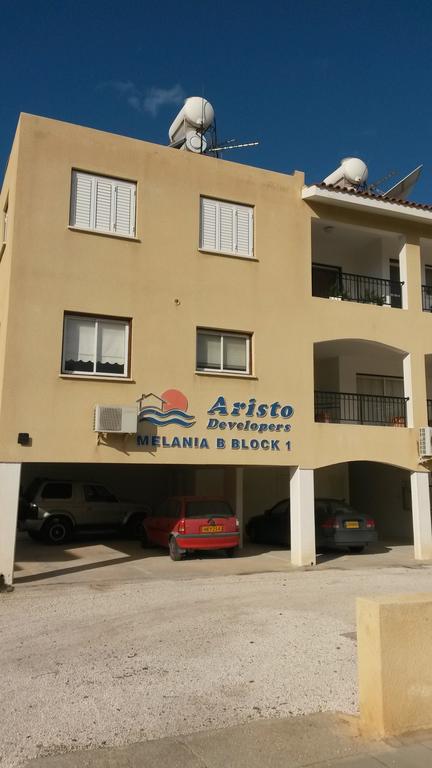 Lefteris Apartment