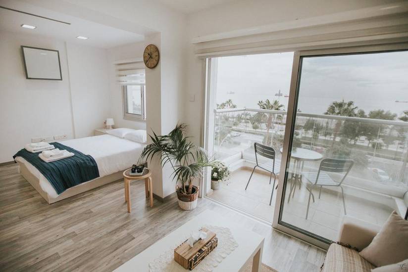 City Centre Studio Beach View Кипр, Лимасол