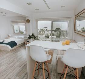 City Centre Studio Beach View в Лимасоле
