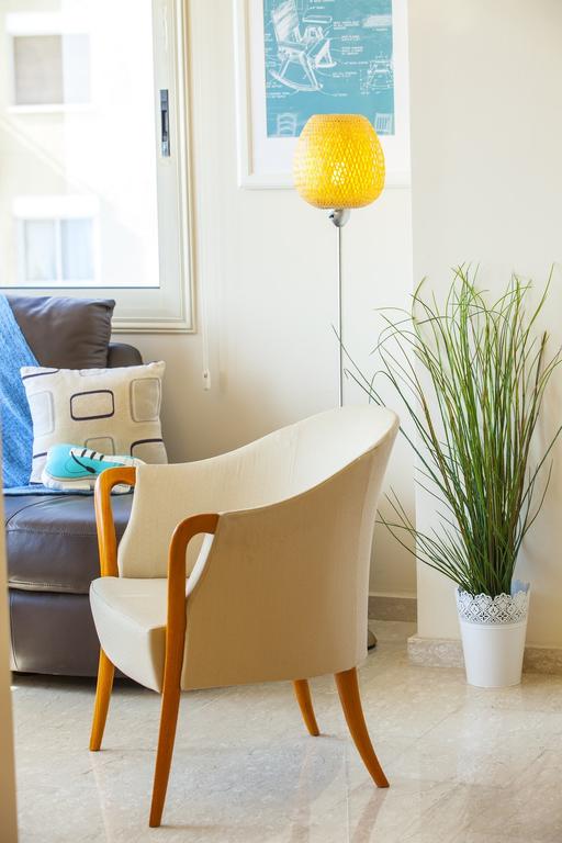 Mackenzie Eftyhia Suite