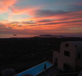 Туры в Zatrikion Santorini Villas в Греции
