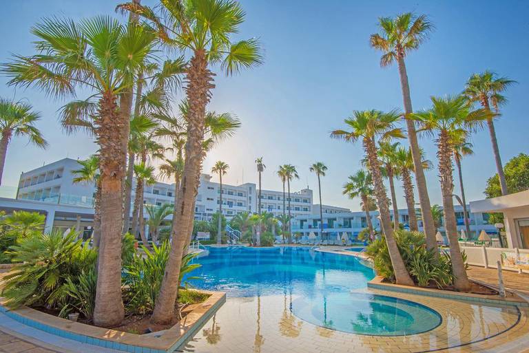 Dome Beach Hotel Resort