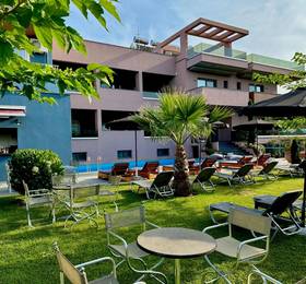 Туры в Hotel Yakinthos в Греции