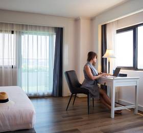 Grand China Hotel в Бангкоке