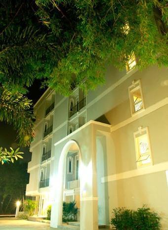Royal Pimand