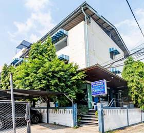 Riski Residence Bangkok-noi - Wasit Apartment в Бангкоке