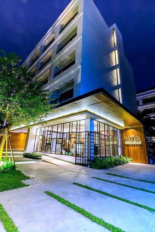 UMA Residence 3*