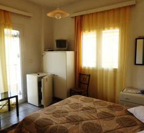 Vaitsa Rooms в Калаврите