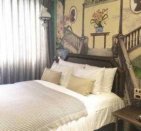 PlayHaus Thonglor в Бангкоке
