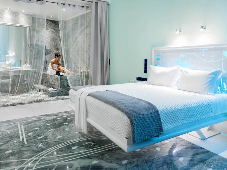 Agalia Luxury Suites