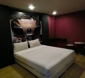 Newyork Suite Hotel в Бангкоке
