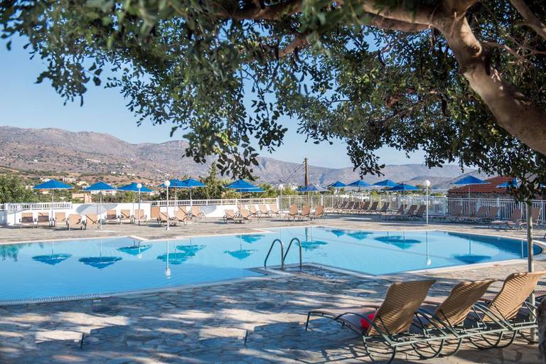Elounda Breeze Resort