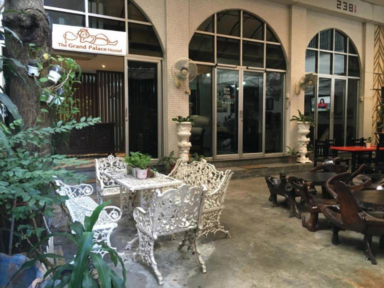 The Grand Palace Hostel