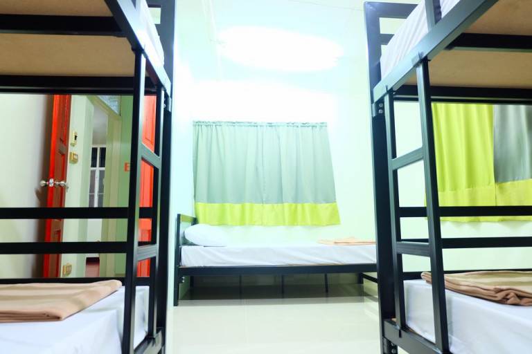 The Vintage Hostel Bangkok