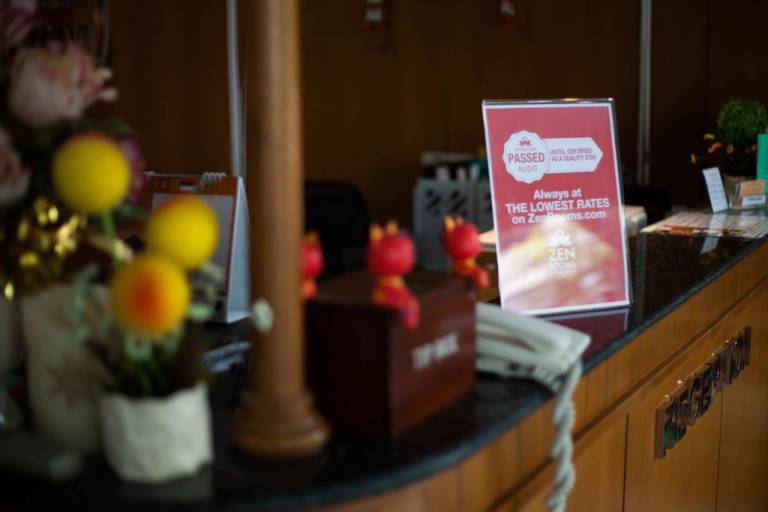 ZEN Rooms Silom Soi 17