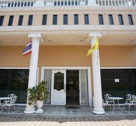 NIDA Rooms Phaholyothin 365 La Maison в Бангкоке