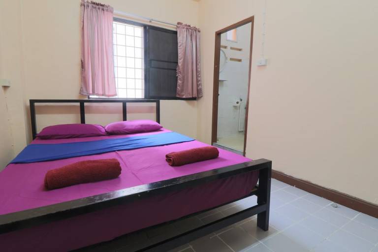 Yaya Guesthouse